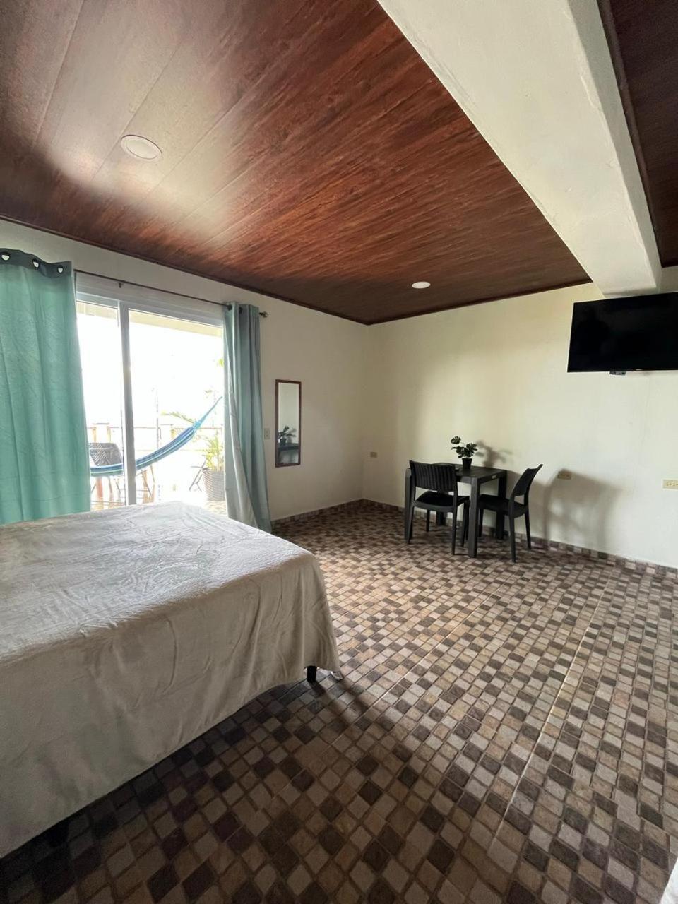 Hotel Y Restaurante Mama Ines Санта-Каталина Экстерьер фото